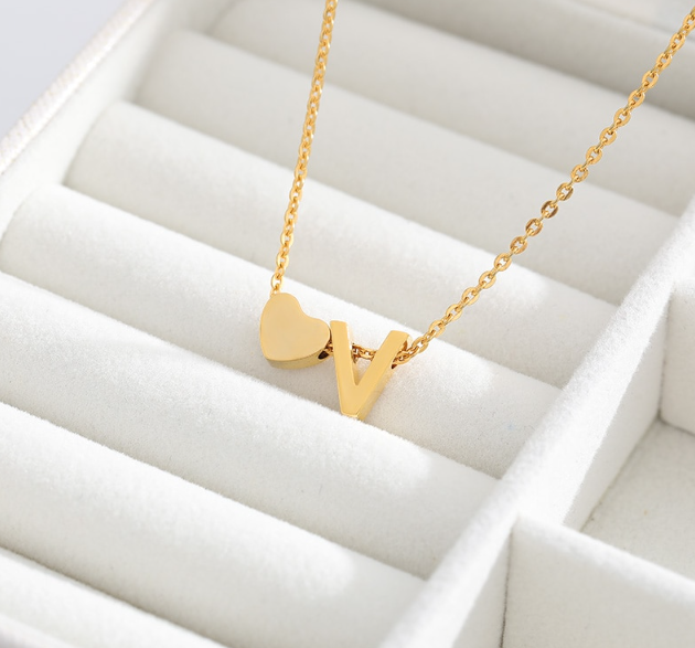 Gorgeous Initial Necklace With Heart