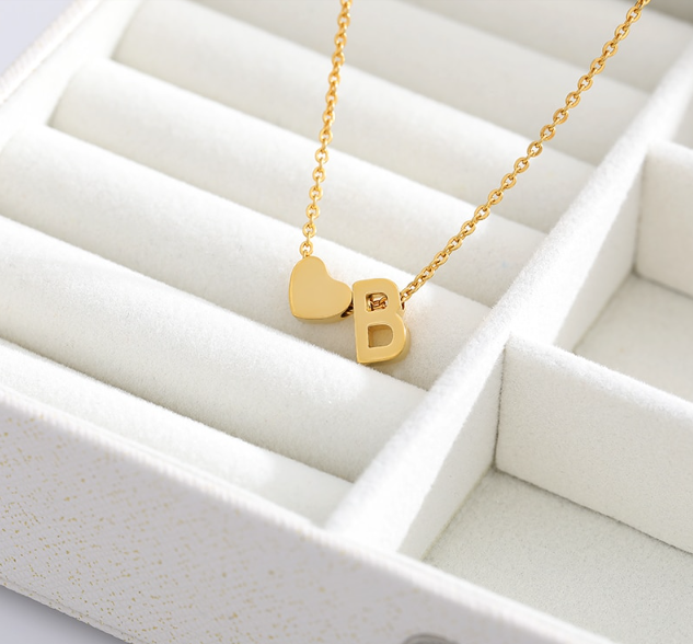 Gorgeous Initial Necklace With Heart