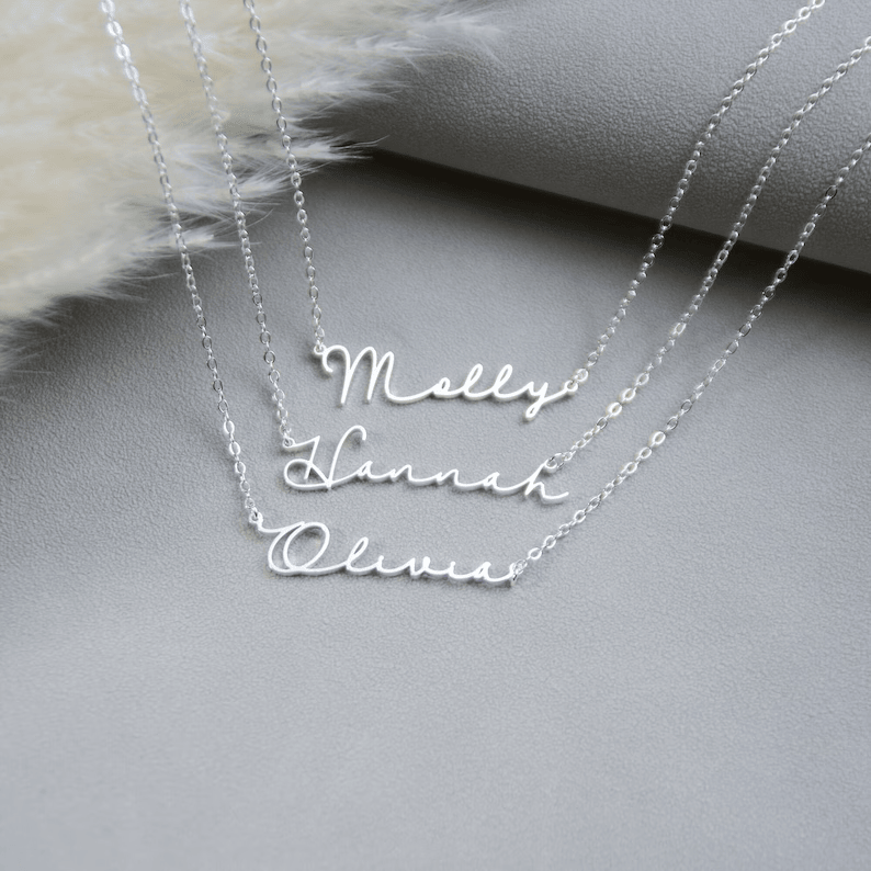 Gorgeous Personalised Cursive Name Necklace