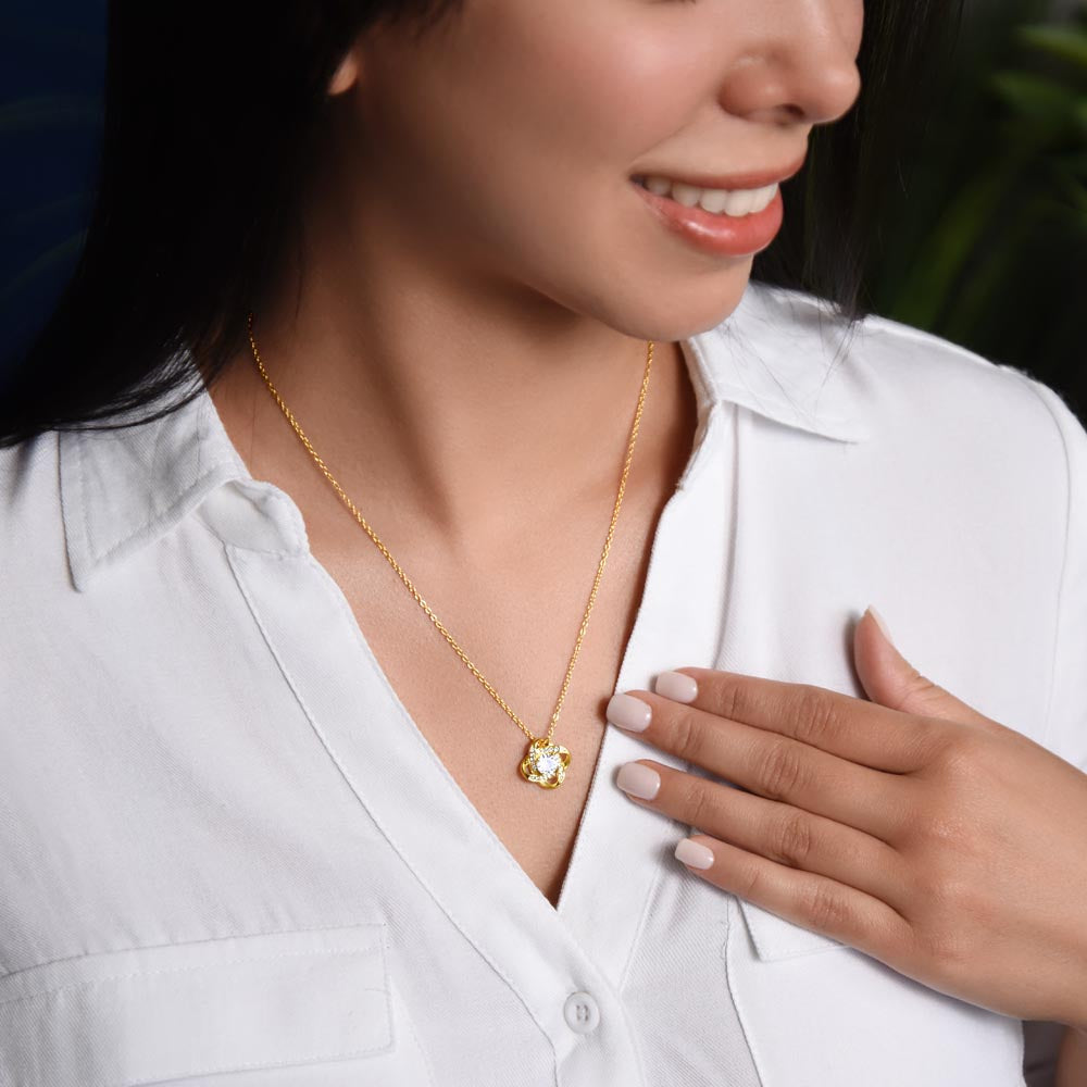 Luxury Necklace: To My Loving Mom